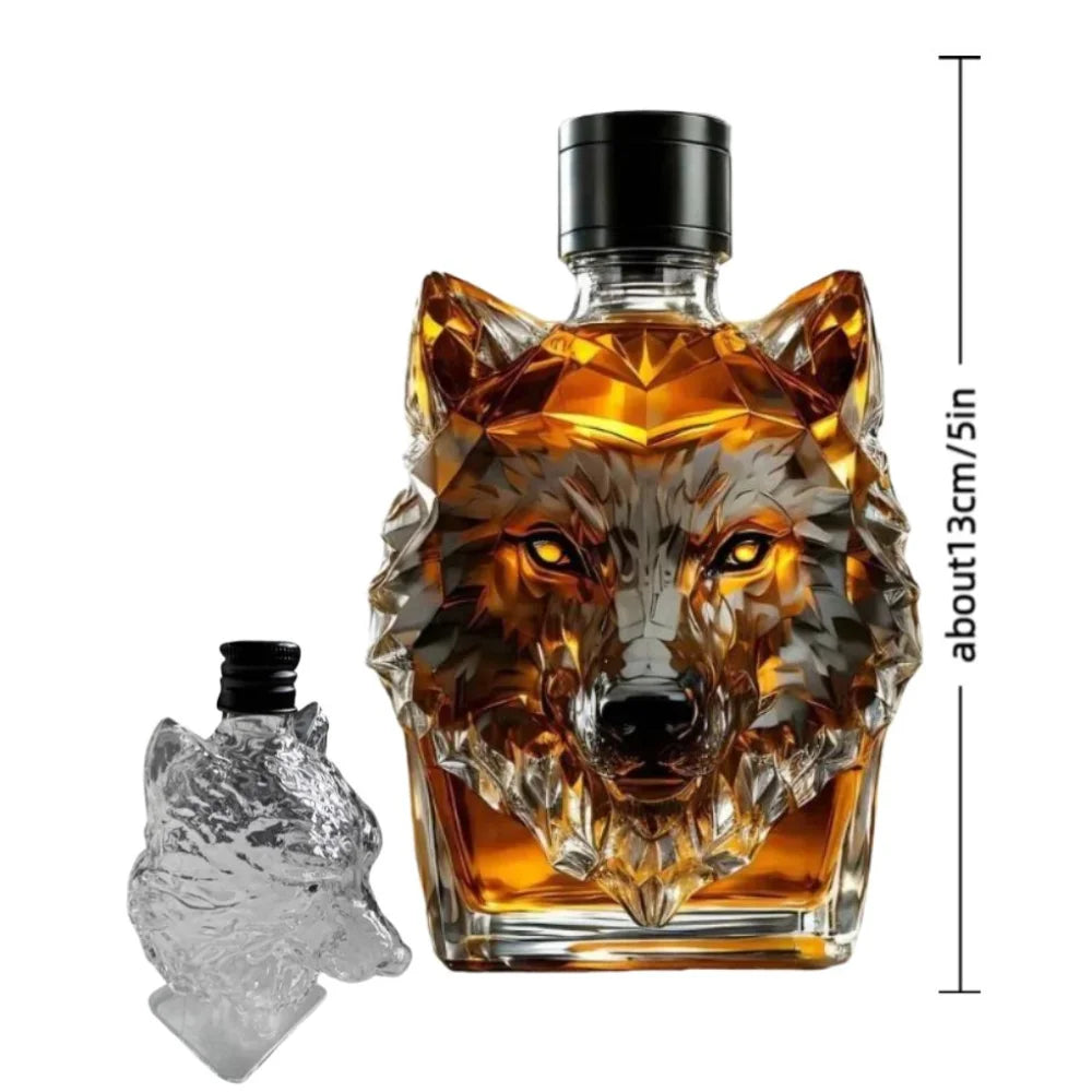 Unique Wolf Head Shape Whiskey Bottle 300 Ml Transparent Glass Decanter Sturdy with Cover Wine Glass Home Bar