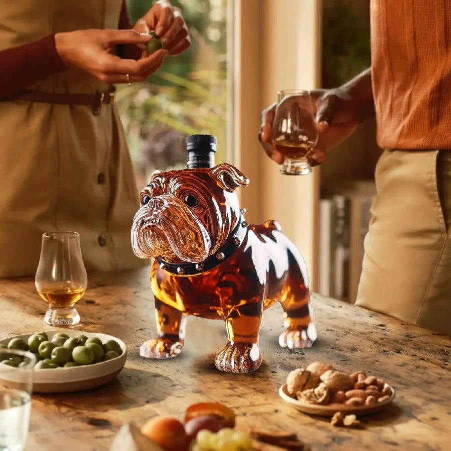 Whiskey Bottle Bulldog Decorative Alcohol Decanter Alcohol Decanter for Restaurants Shelves Collectible Liquor Bottle