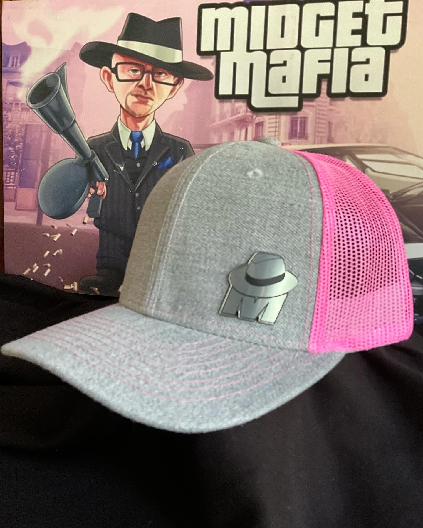 Grey/Pink Hat withh Crome MM logo